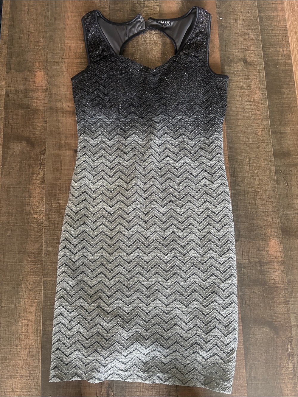 Black to Gray Ombre Chevron Sheath Dress with Keyhole Back L